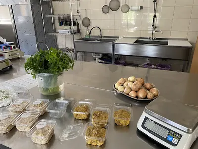 Złota Rybka – Domowe Sałatki i Dania Rybne | Pabianice